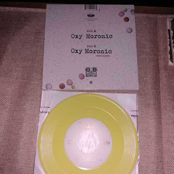 Nofx colored vinyl - Picture 2 of 3